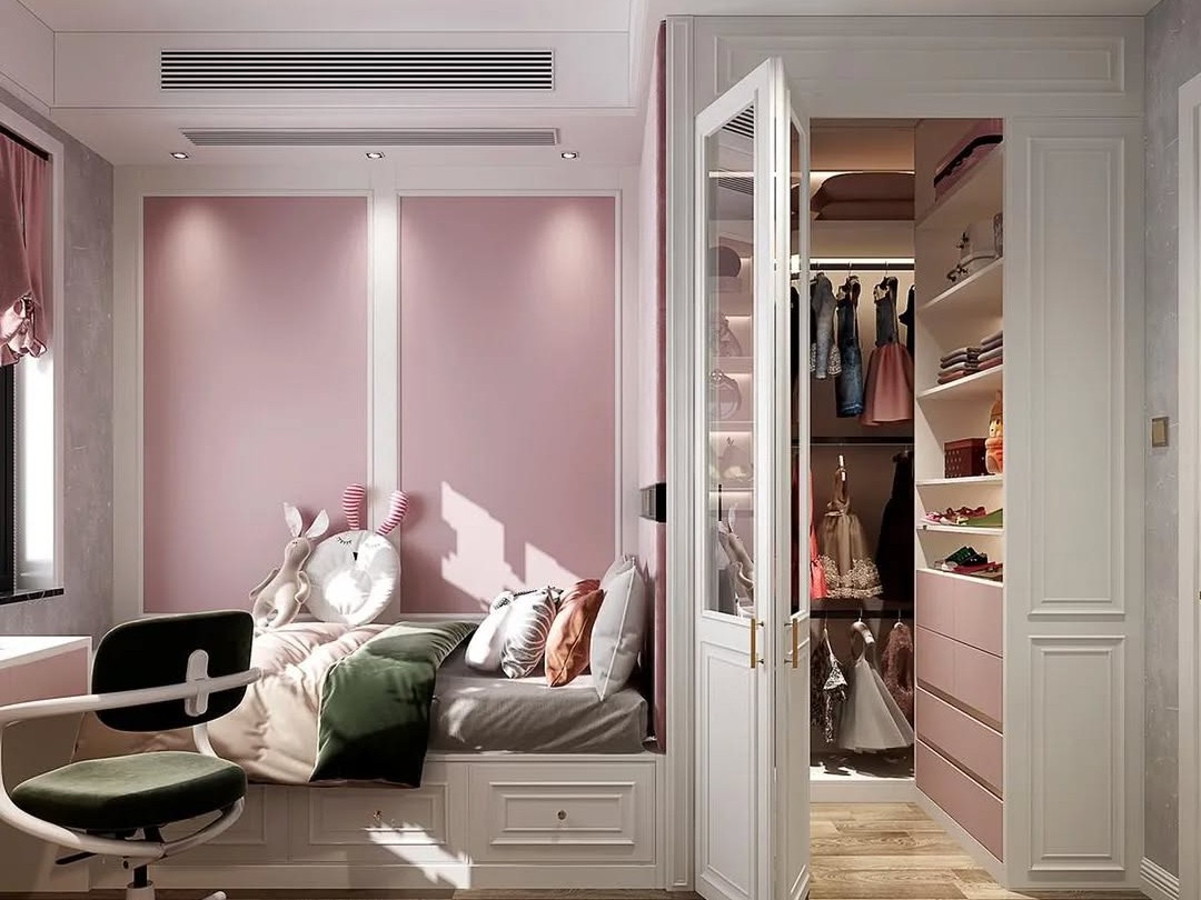 Dressing Room Small Space