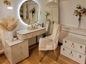 Dressing Table for Small Spaces