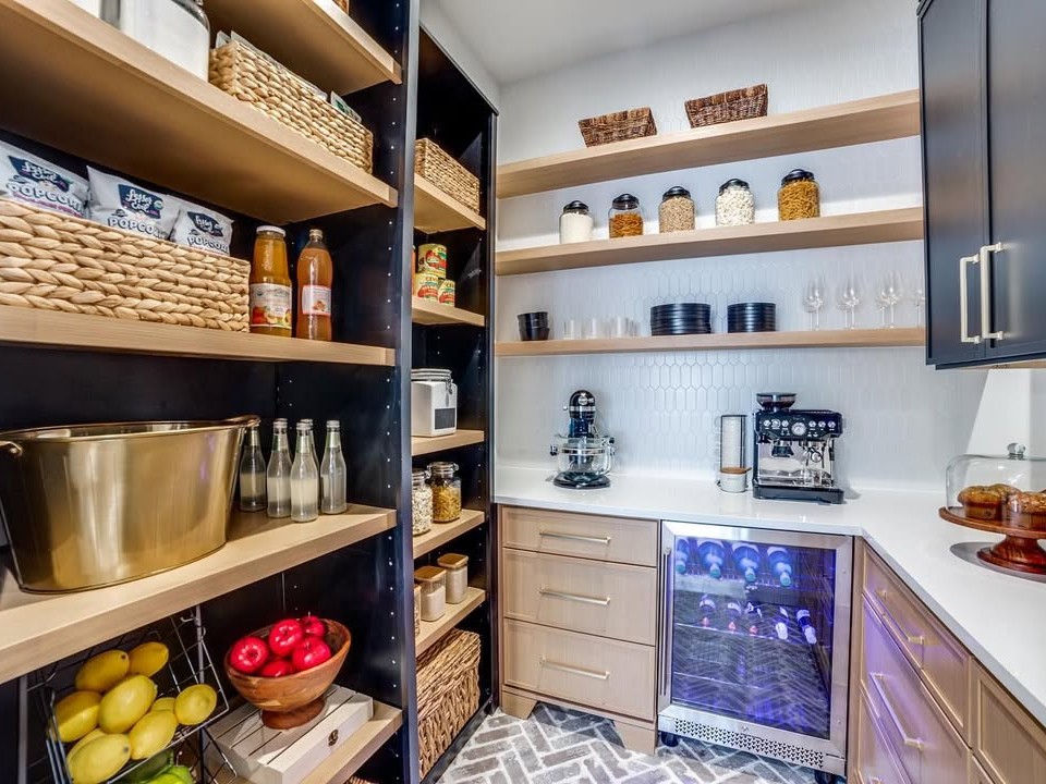 Small Pantry Cabinet Organization